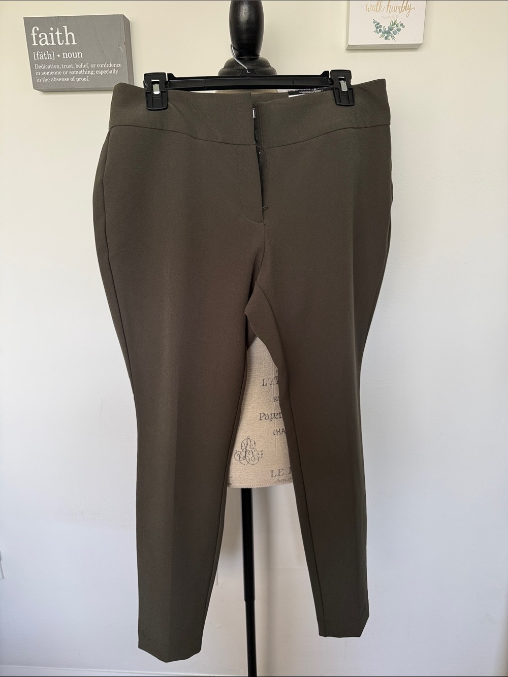 Worthington Olive Brown Straight Leg Dress Pants